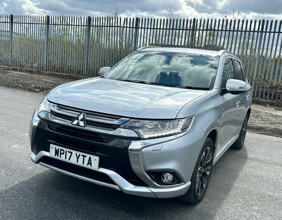 Mitsubishi Outlander 2.0H 12Kwh 4H Cvt 4Wd Euro 6 Ss WP17YTA Silver #3