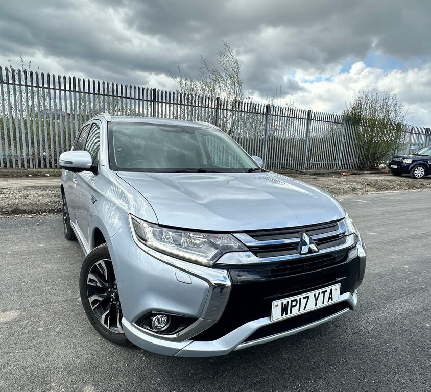 Mitsubishi Outlander 2.0H 12Kwh 4H Cvt 4Wd Euro 6 Ss WP17YTA Silver #5