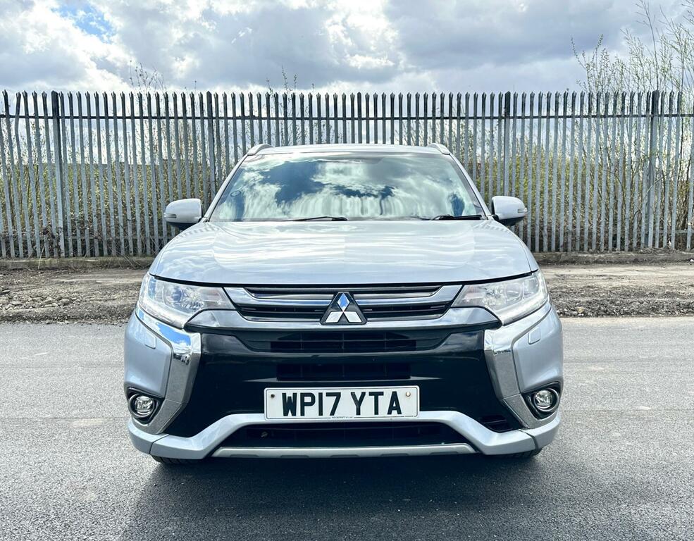 Mitsubishi Outlander 2.0H 12Kwh 4H Cvt 4Wd Euro 6 Ss WP17YTA Silver #2
