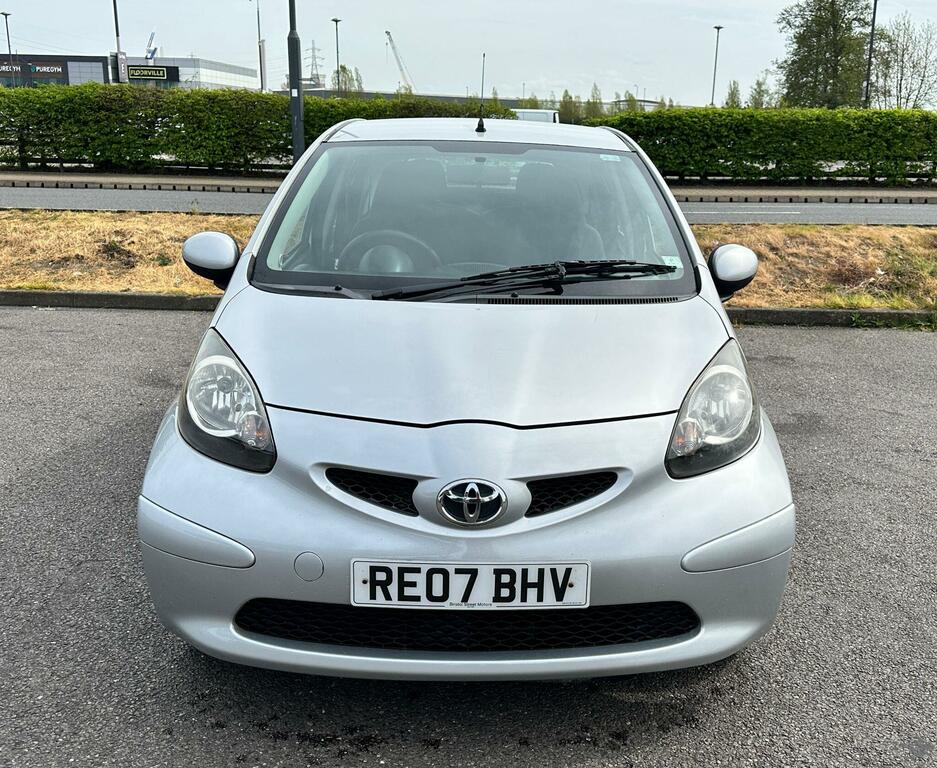 Toyota Aygo 1.0 Vvt-i Multimode Euro 4 Silver #2