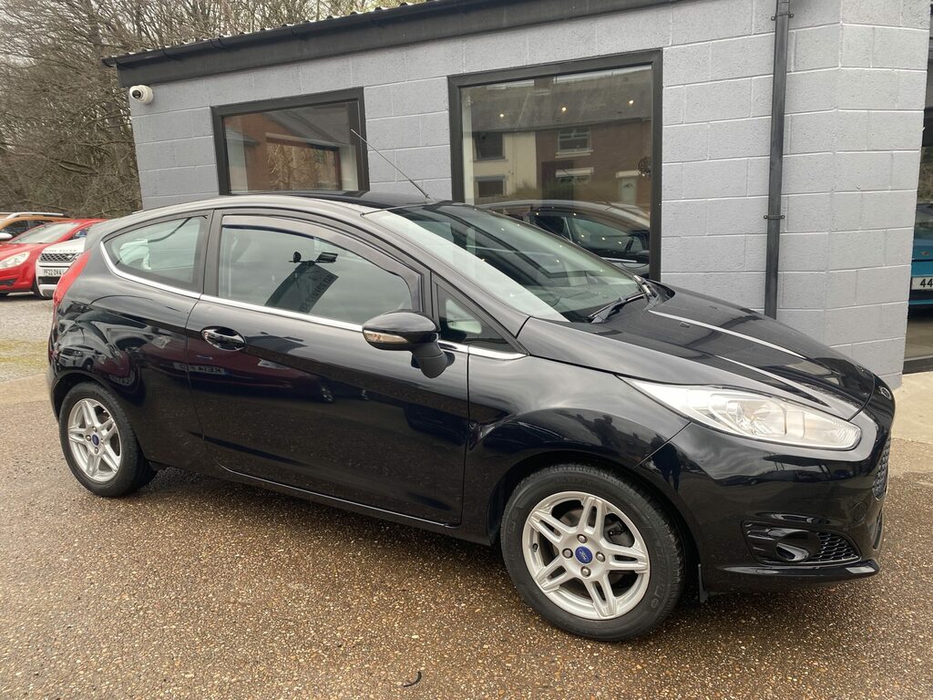 Ford Fiesta Ford Fiesta 1.0 Zetec. Hatch. Black 2013 MJ63JLU Black #4