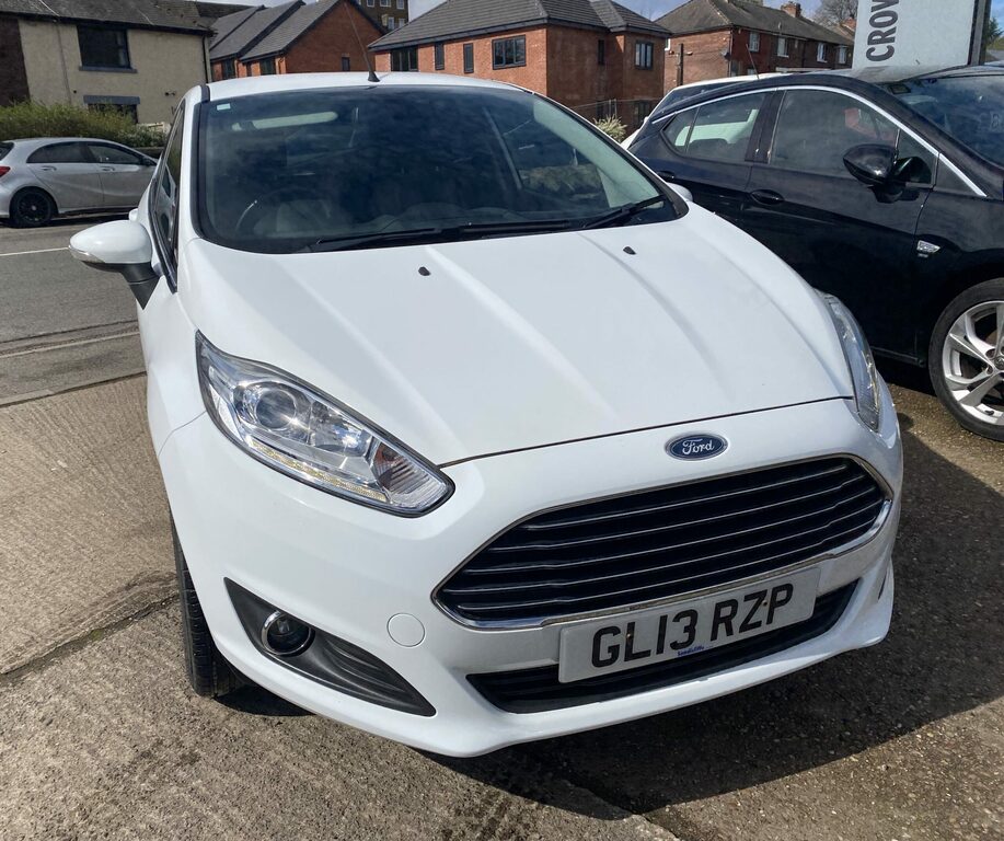 Ford Fiesta Ford Fiesta 1.0 Titanium Hatch White 2013 White
