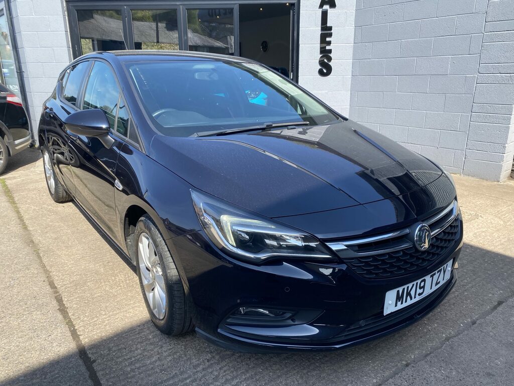 Vauxhall Astra Vauxhall Astra 1.6 Cdti 16V 136 Tech Line Nav 5 Do MK19TZY Black #2