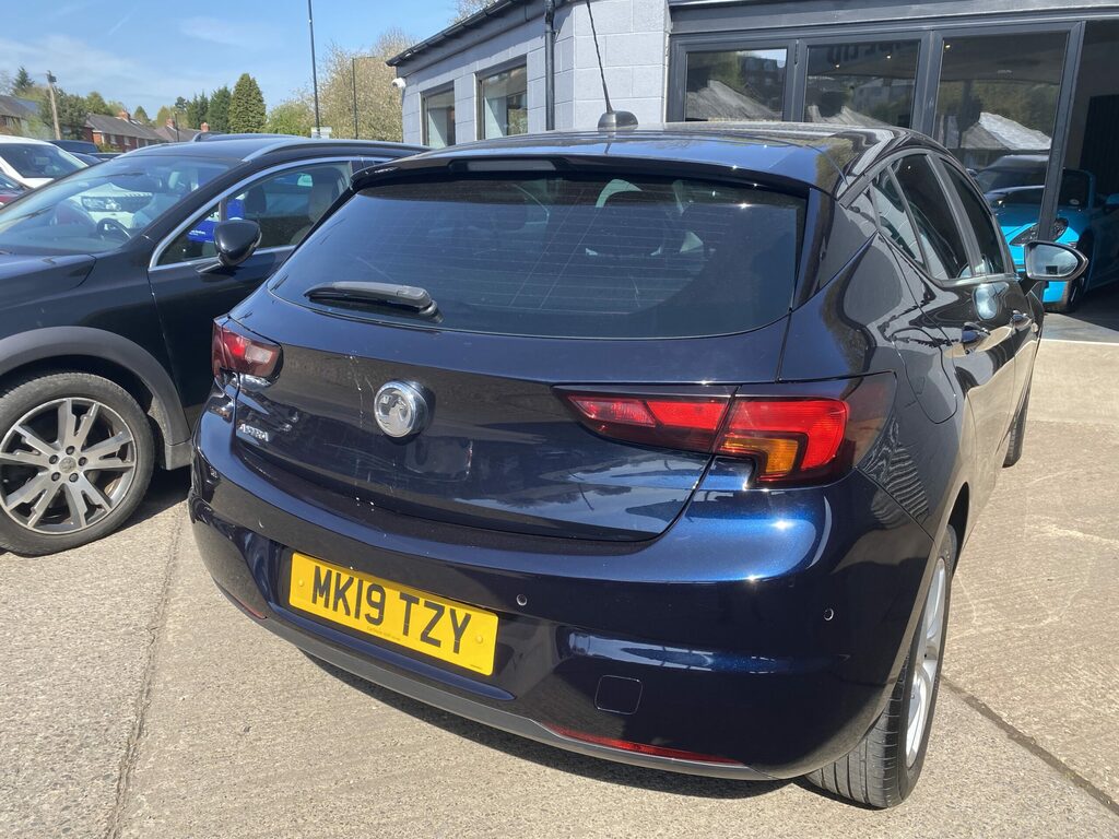 Vauxhall Astra Vauxhall Astra 1.6 Cdti 16V 136 Tech Line Nav 5 Do MK19TZY Black #5