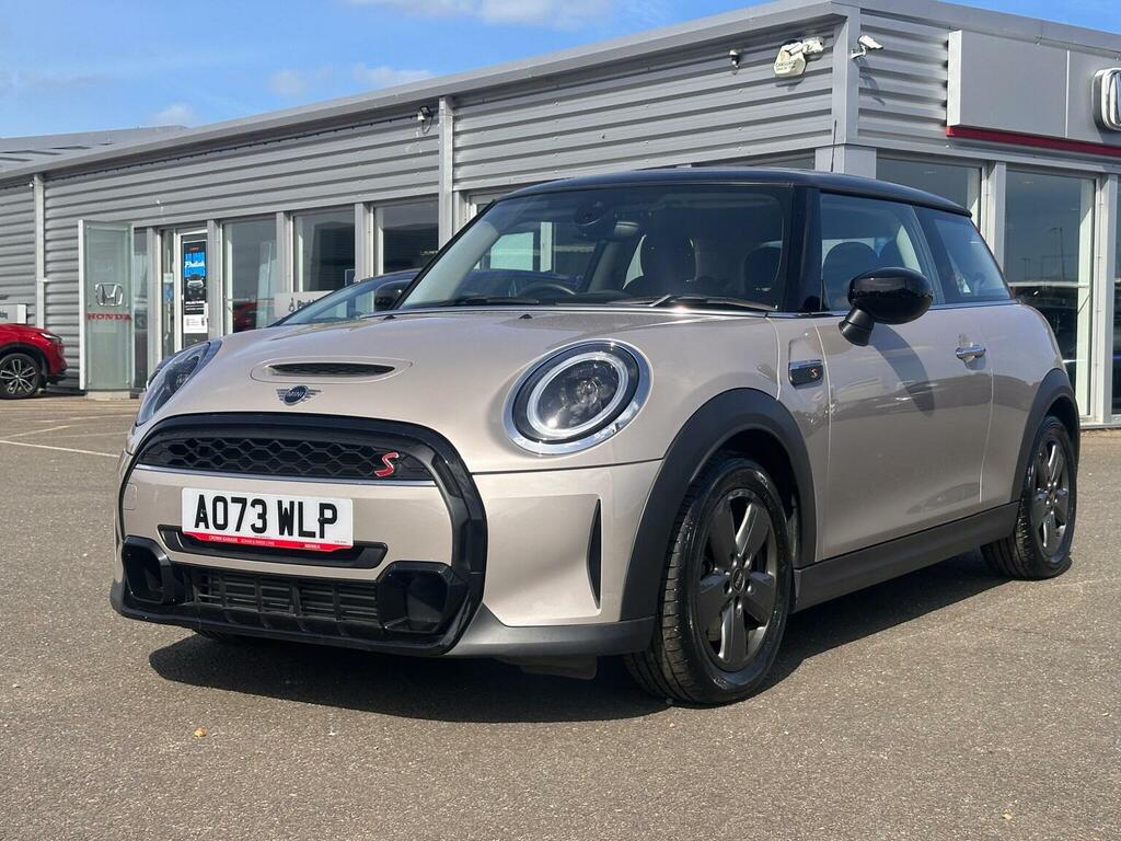 Mini Hatch 2.0 Cooper S Classic Steptronic Euro 6 S S AO73WLP Grey #2