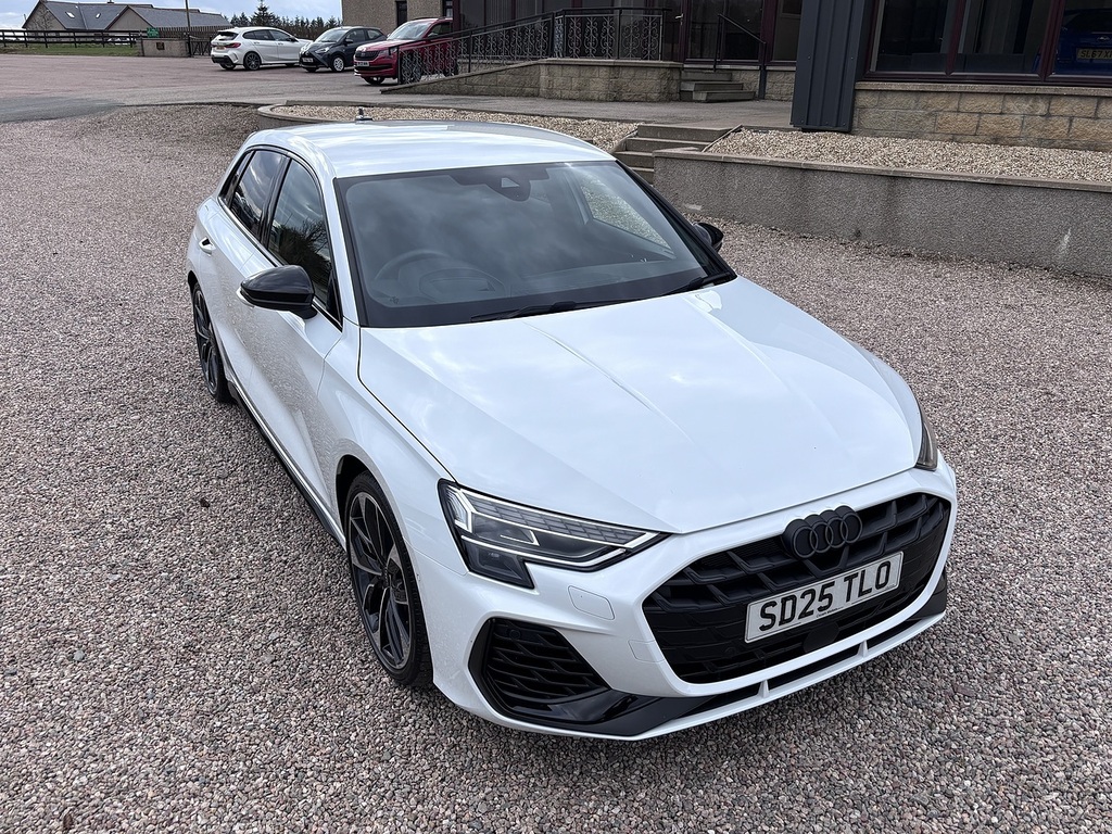 Audi S3 Hatchback SD25TLO White #2