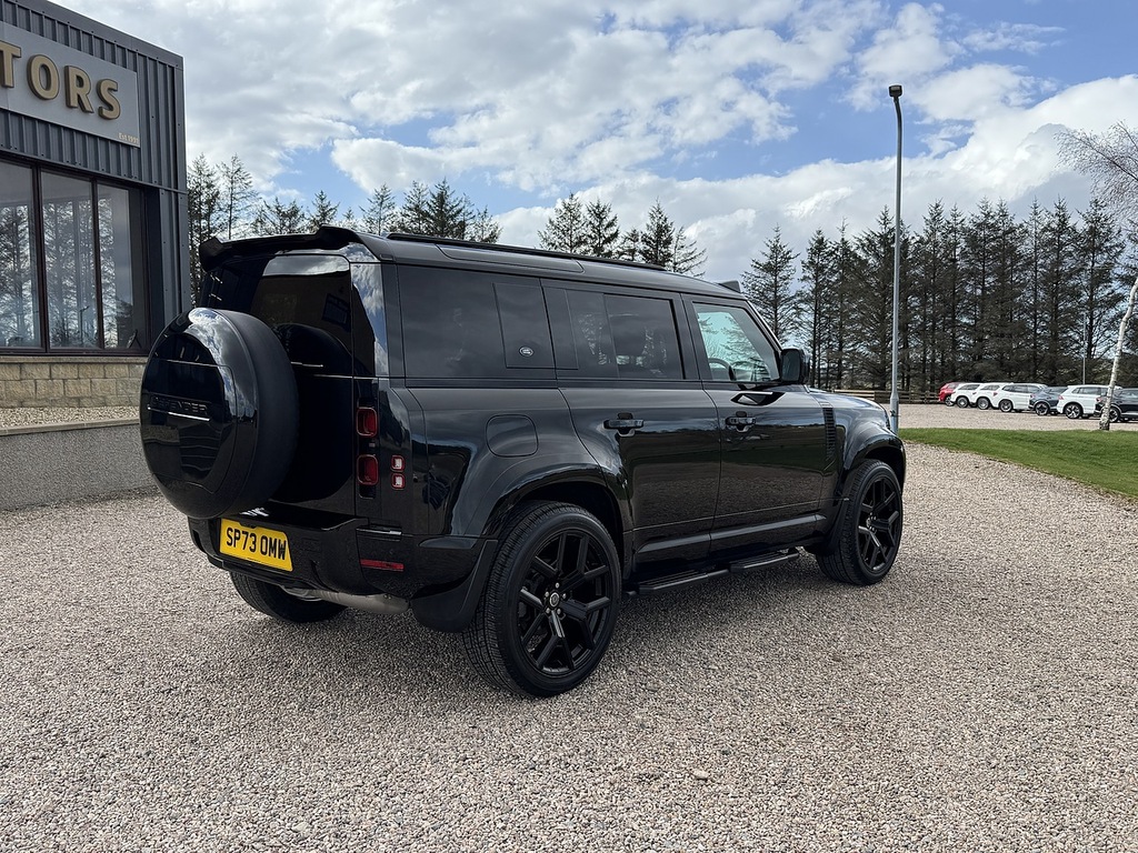 Land Rover Defender 110 Suv SP73OMW Black #4