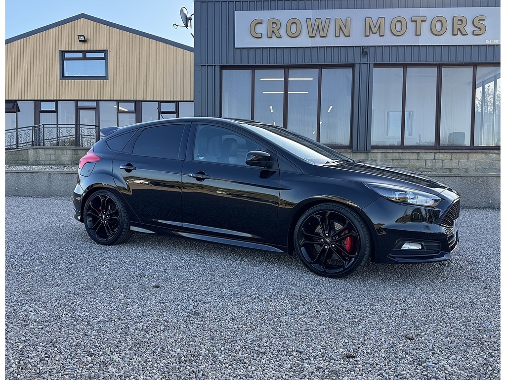 Ford Focus Hatchback Black