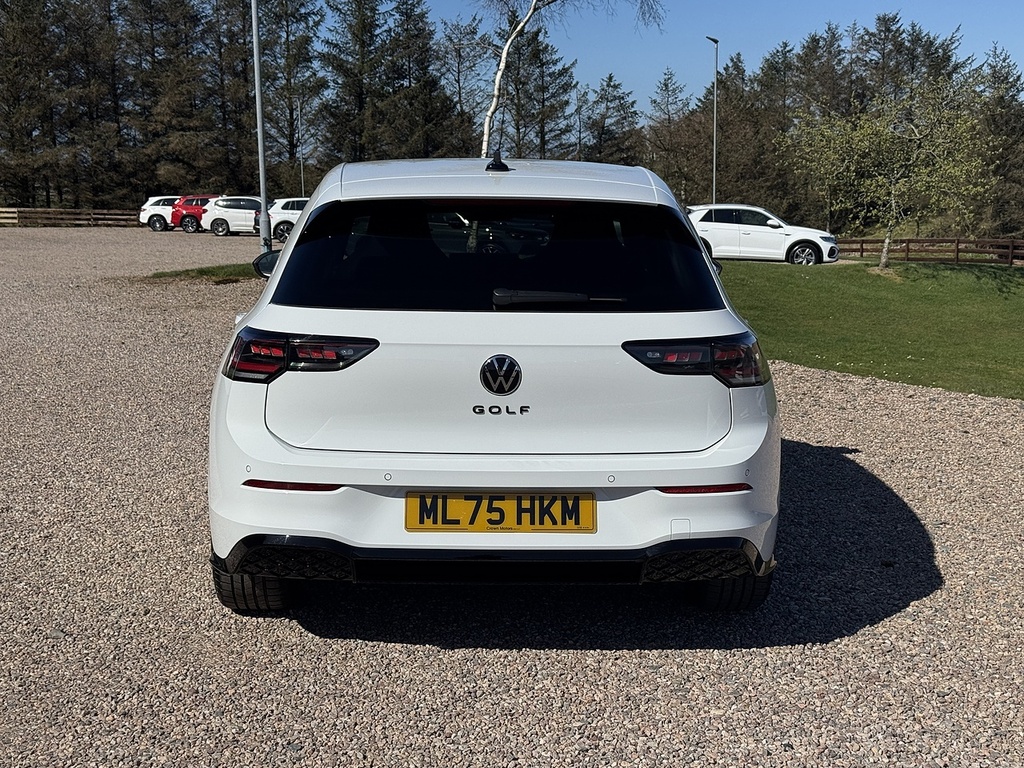 Volkswagen Golf Hatchback ML75HKM White #6