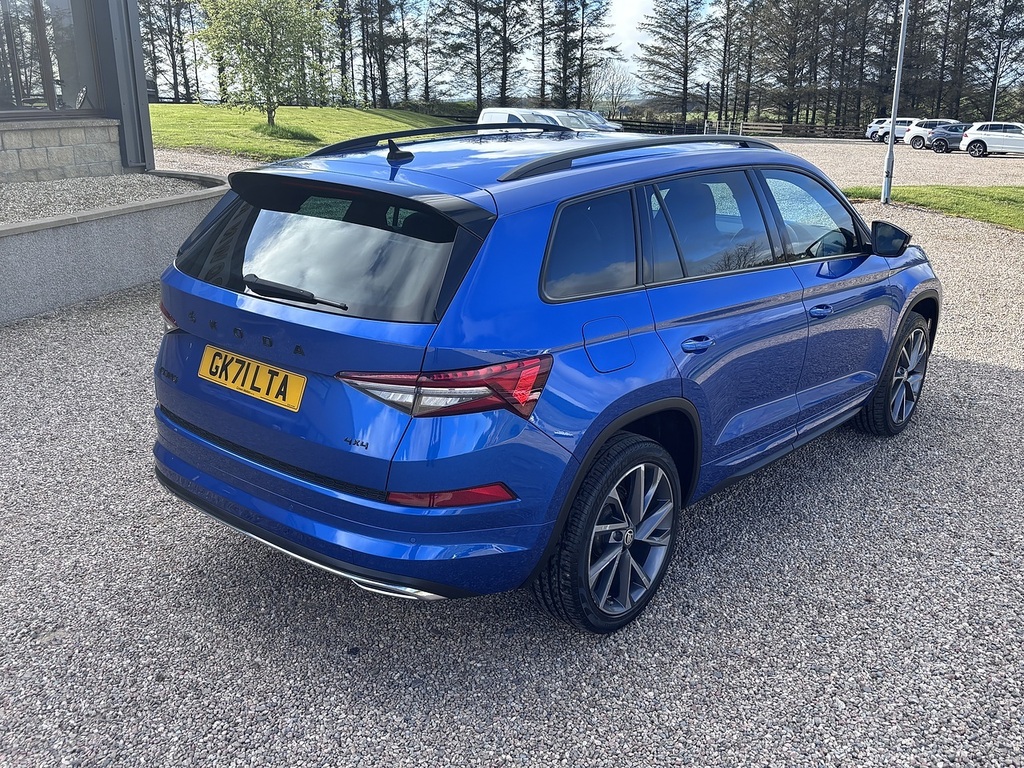 Skoda Kodiaq Suv GK71LTA Blue #5