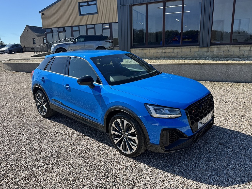 Audi SQ2 Suv Blue #2