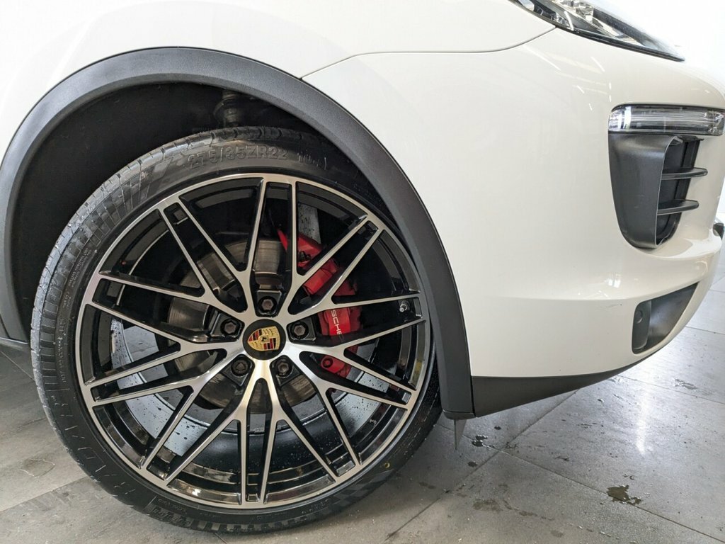 Porsche Cayenne Suv Y30BLC White #5
