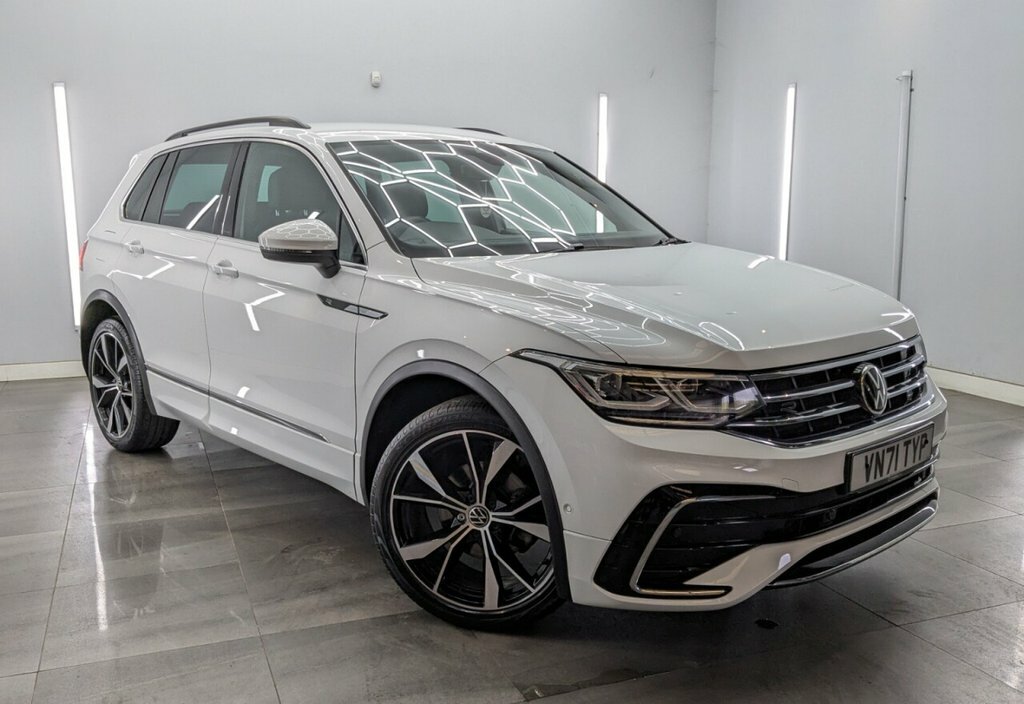 Volkswagen Tiguan 1.5L R-line White