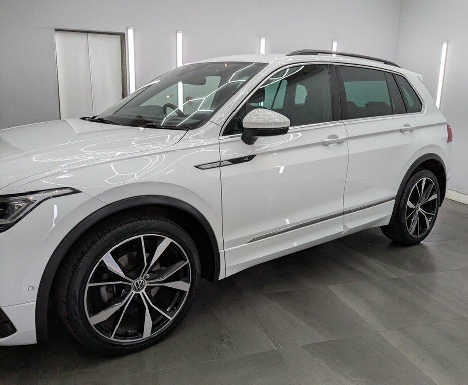 Volkswagen Tiguan 1.5L R-line VN71TYP White #3