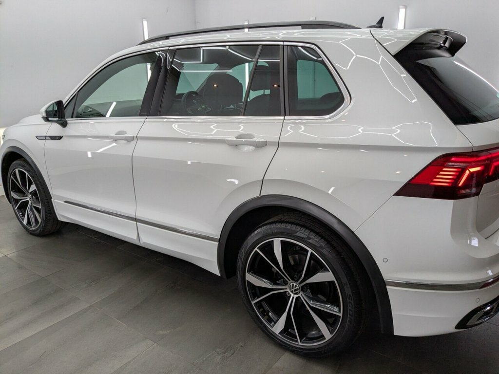 Volkswagen Tiguan 1.5L R-line VN71TYP White #6