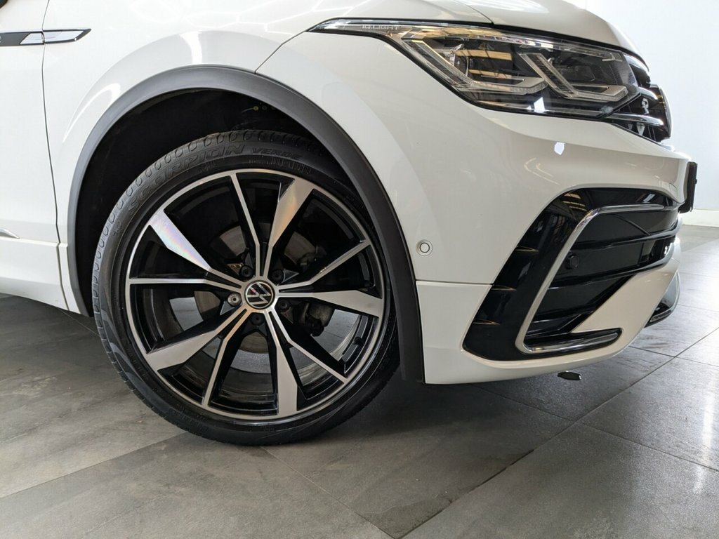 Volkswagen Tiguan 1.5L R-line VN71TYP White #2