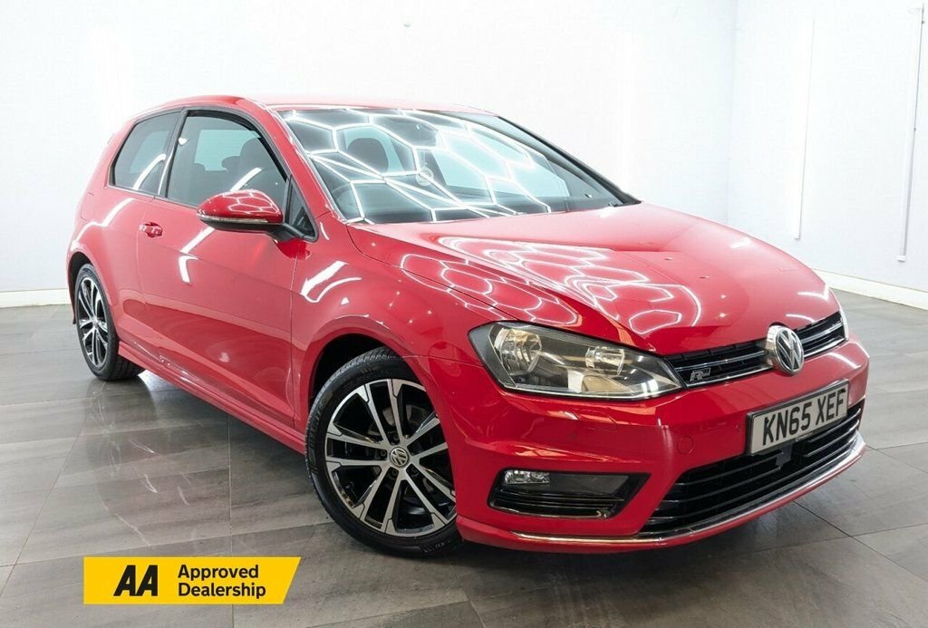 Volkswagen Golf 1.4L R-line Red