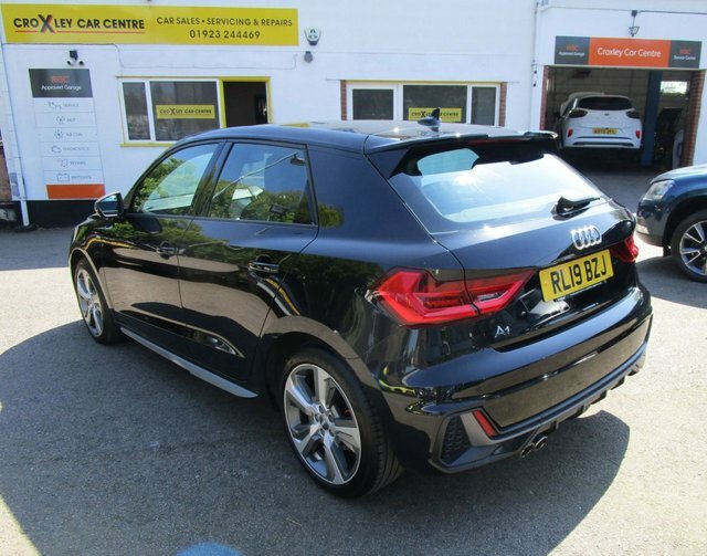 Audi A1 2.0 Tfsi 40 S Line Competition Sportback Petro RL19BZJ Black #5