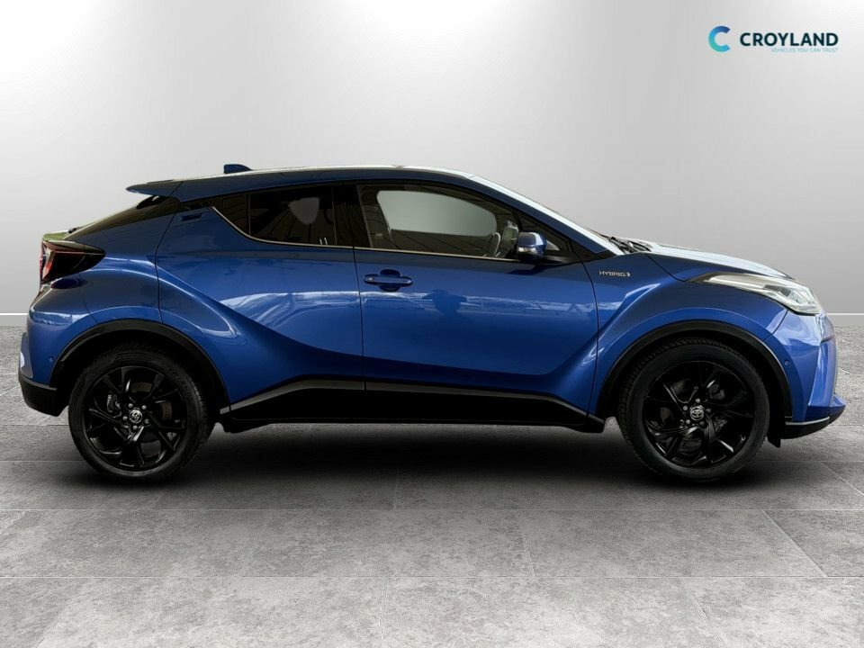 Toyota C-Hr 1.8L Design YR21BCL Blue #2