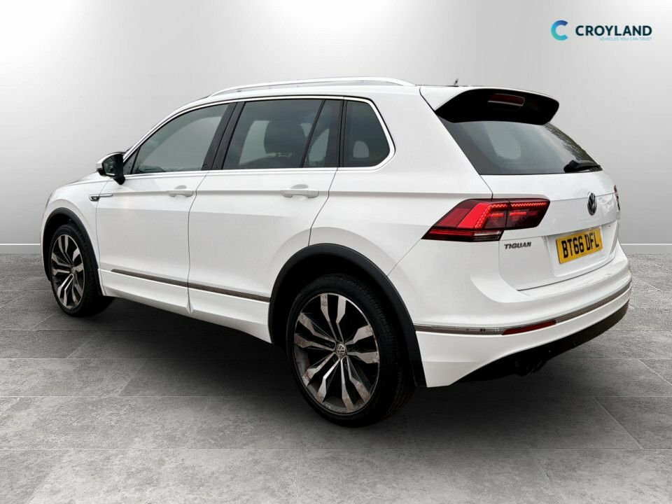 Volkswagen Tiguan 2L R-line BT66DFL White #3