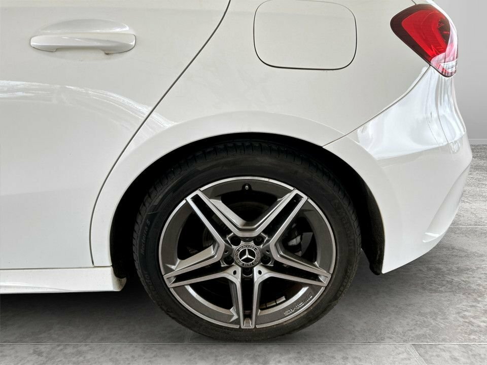 Mercedes-Benz A Class 1.3L Amg Line WR70EHD White #4