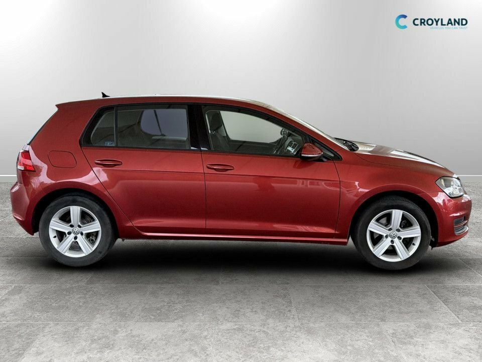 Volkswagen Golf 1L Match Edition AK16YKM Red #2
