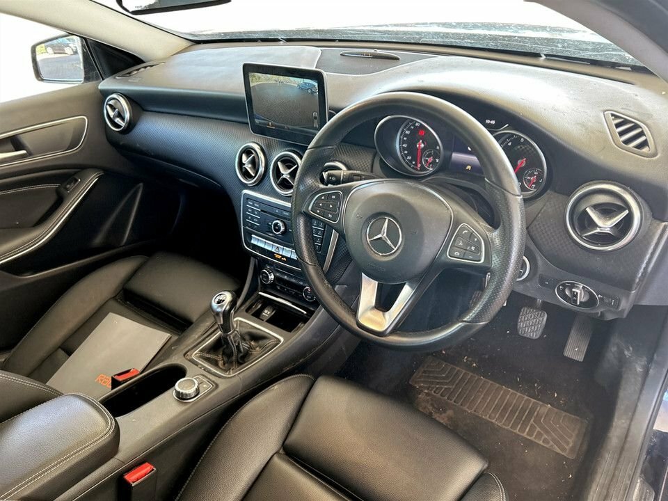 Mercedes-Benz A Class 1.6L Sport KM17NZR Blue #5