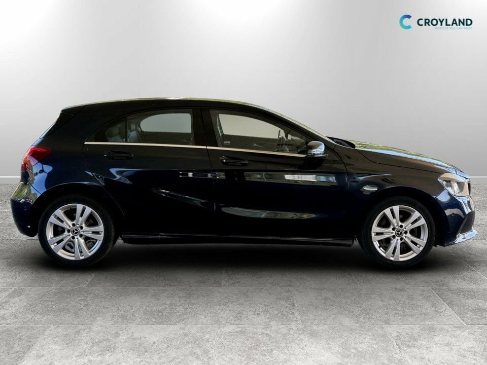 Mercedes-Benz A Class 1.6L Sport KM17NZR Blue #2