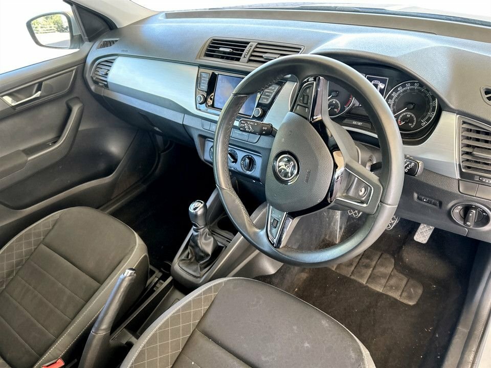 Skoda Fabia 1L Se OV19NZO Silver #5