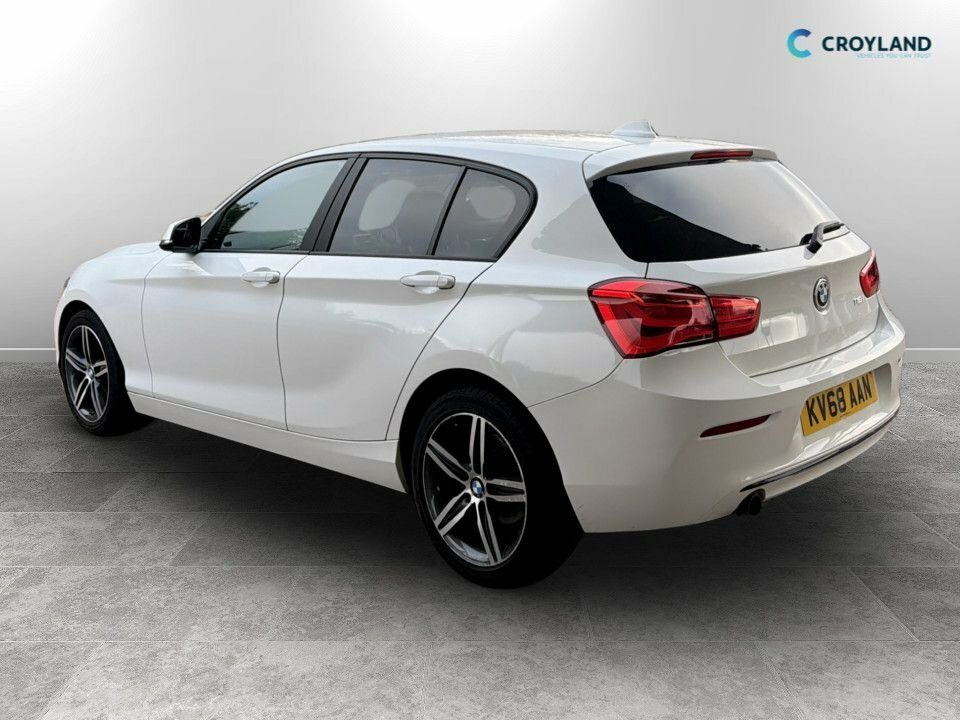 BMW 1 Series 1.5L Sport KV68AAN White #3
