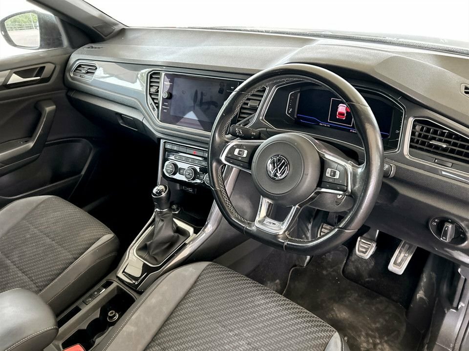 Volkswagen T-Roc 1.5L R-line VO20DBY Grey #5