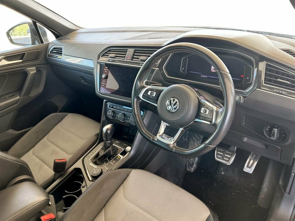 Volkswagen Tiguan 2L R-line Tech AE69VMP Black #5