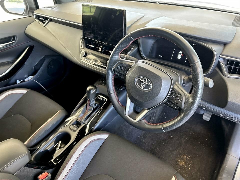 Toyota Corolla 1.8L Gr Sport RK23OTG Silver #5