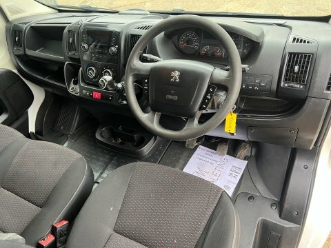 Peugeot Boxer 2021 21 Bluehdi HT21DWA White #6