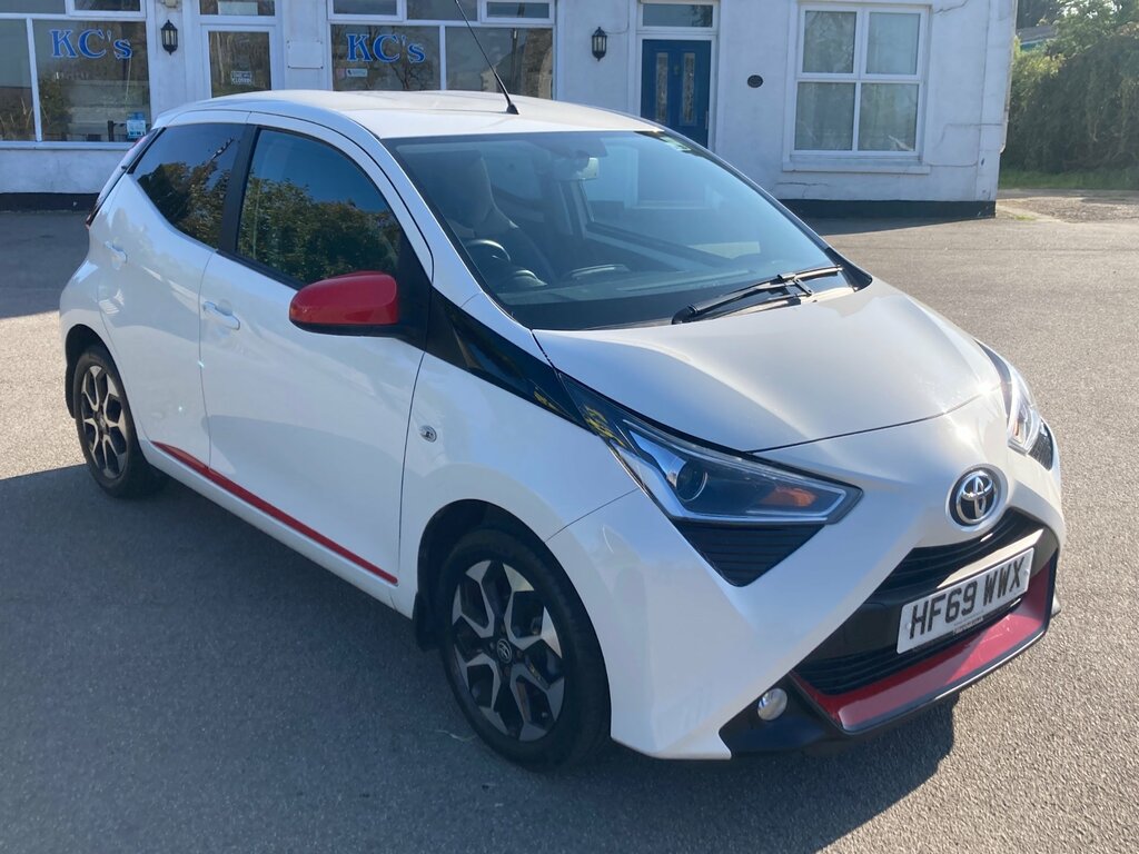Toyota Aygo 1.0 Vvt-i X-trend X-shift Euro 6 71 Ps HF69WWX White #4