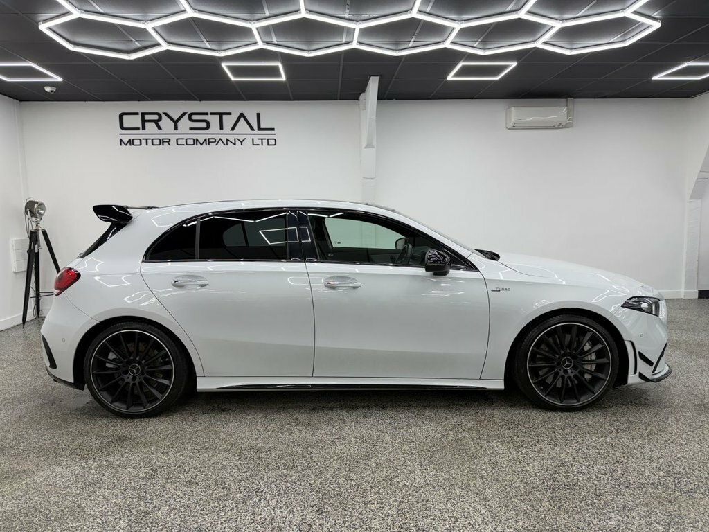 Mercedes-Benz A Class 2L Amg Edition WF22OYC White #2