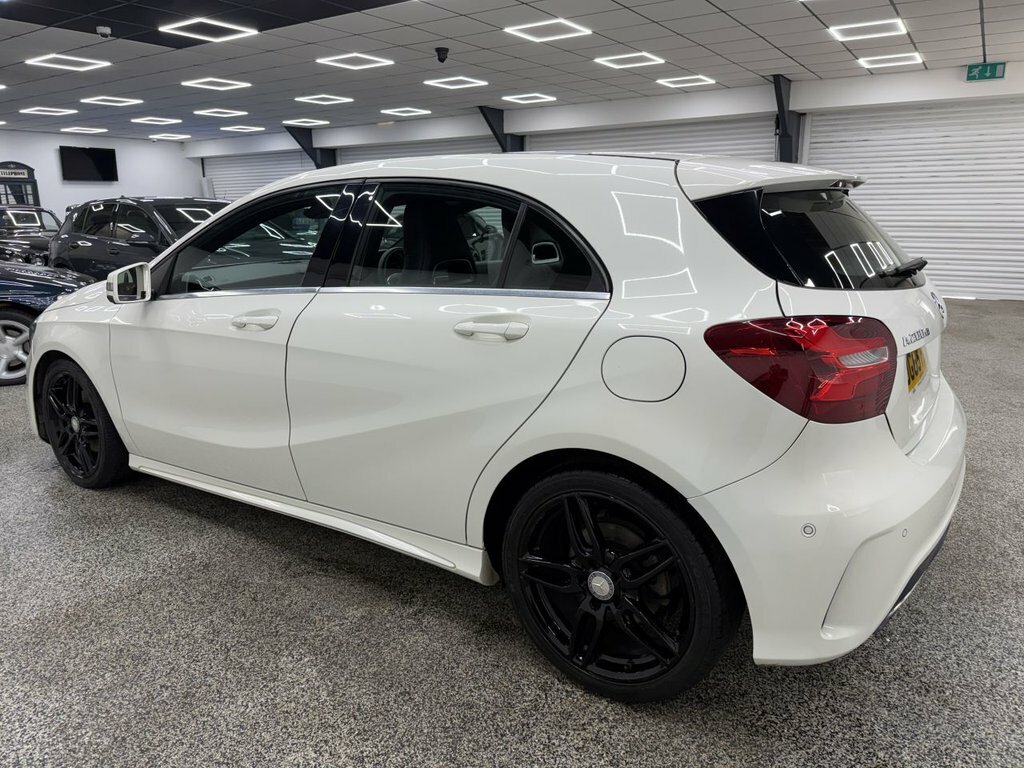 Mercedes-Benz A Class A 200 D Amg Line Premium DG65FXR White #5