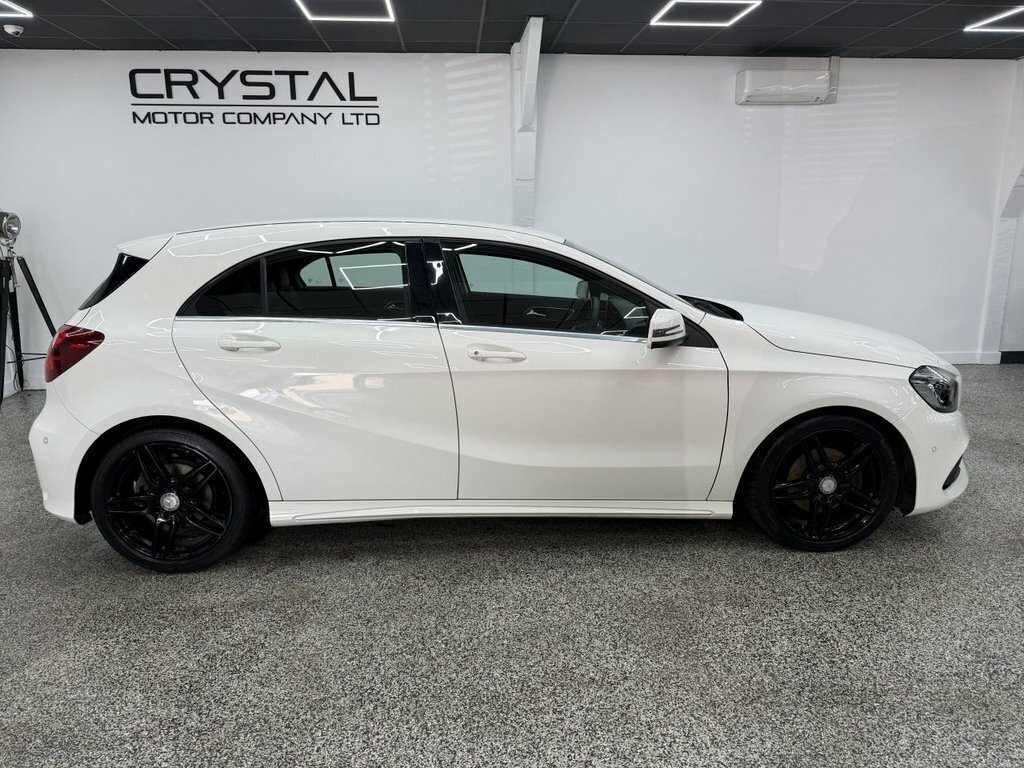 Mercedes-Benz A Class A 200 D Amg Line Premium DG65FXR White #2