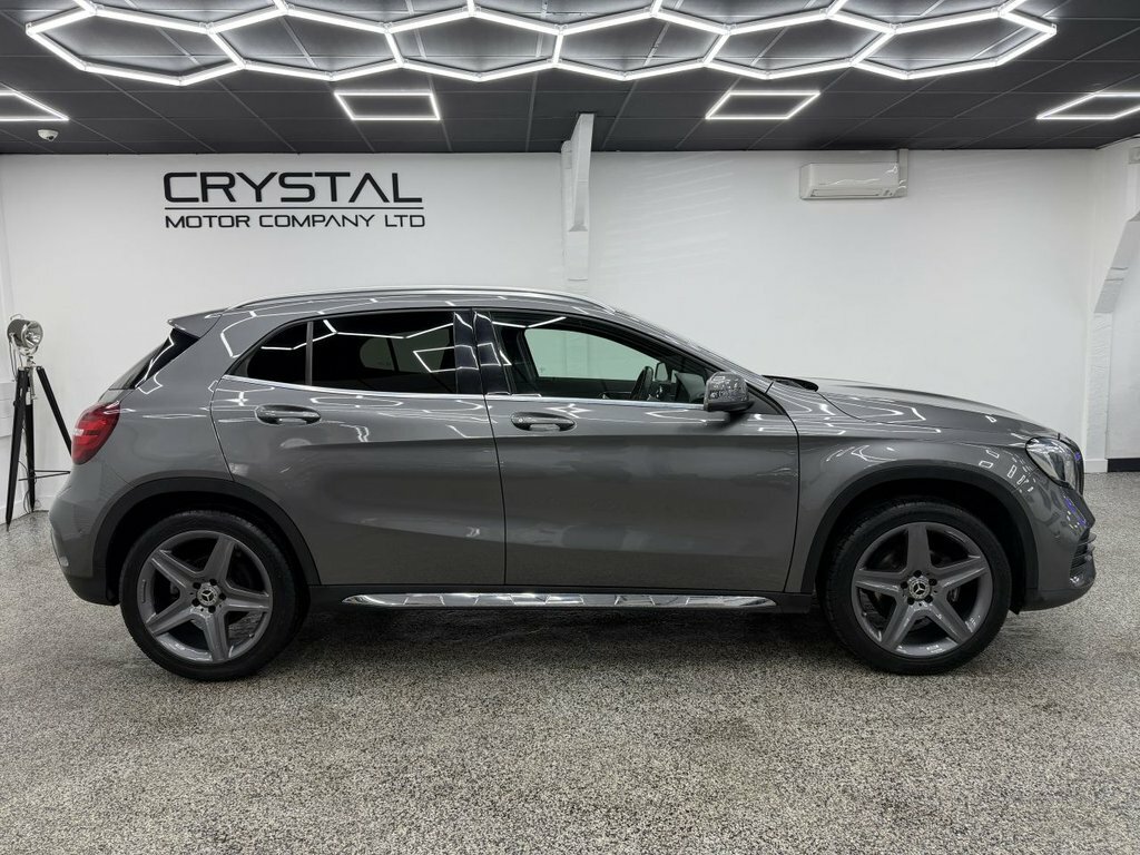 Mercedes-Benz GLA Class Suv KP68ZNM Grey #2