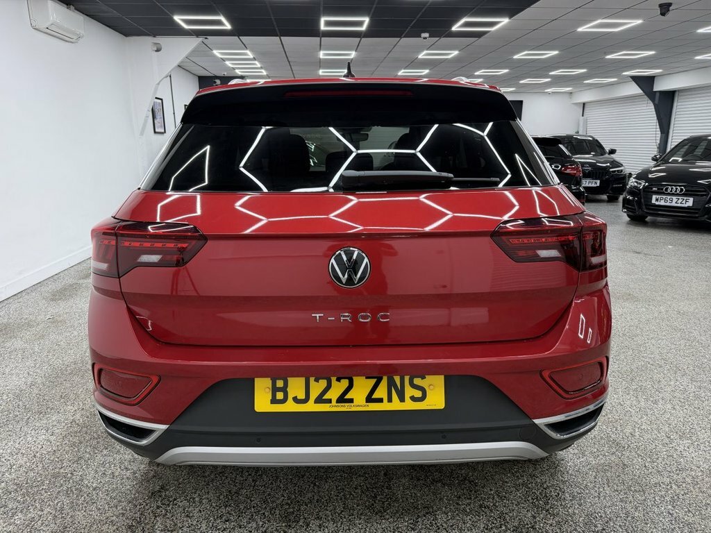 Volkswagen T-Roc Suv BJ22ZNS Red #4