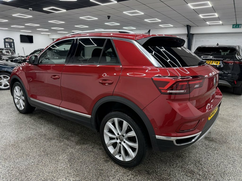 Volkswagen T-Roc Suv BJ22ZNS Red #5