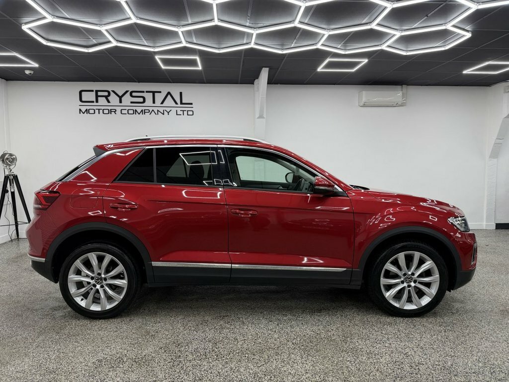 Volkswagen T-Roc Suv BJ22ZNS Red #2