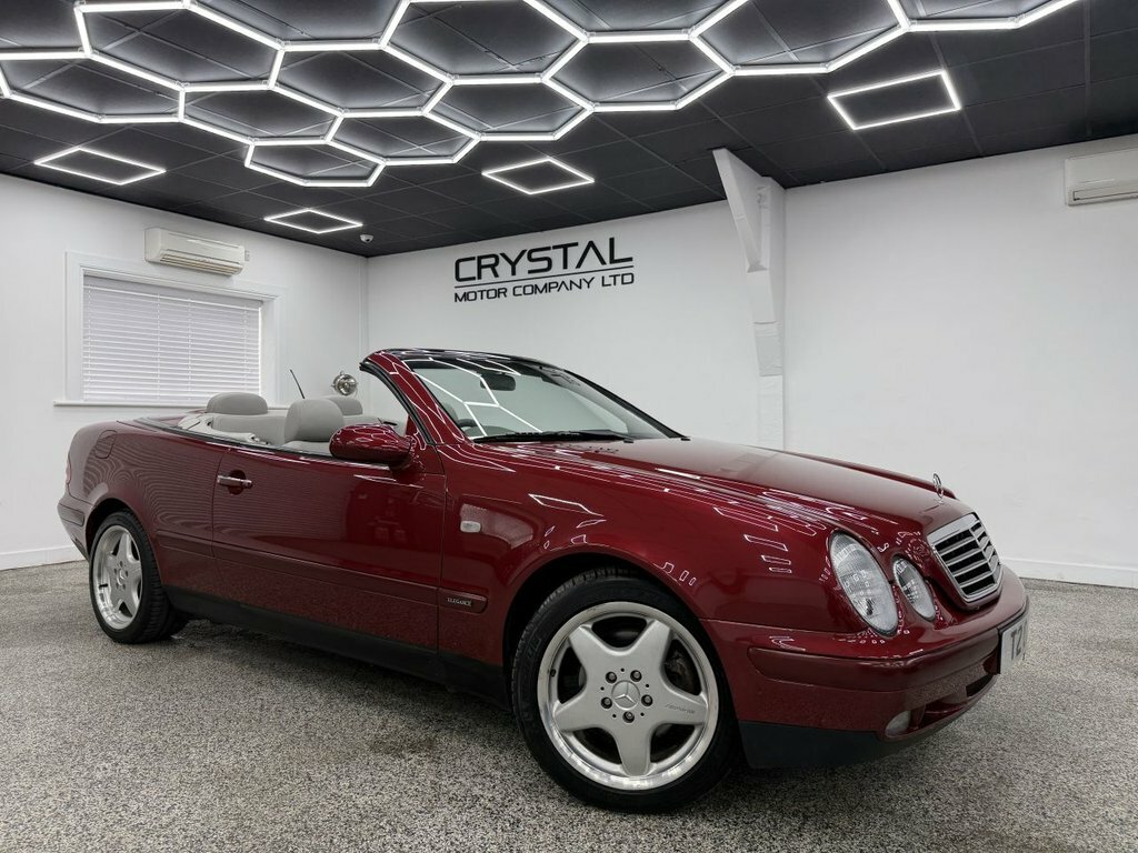 Mercedes-Benz CLK 3.2L Elegance Red