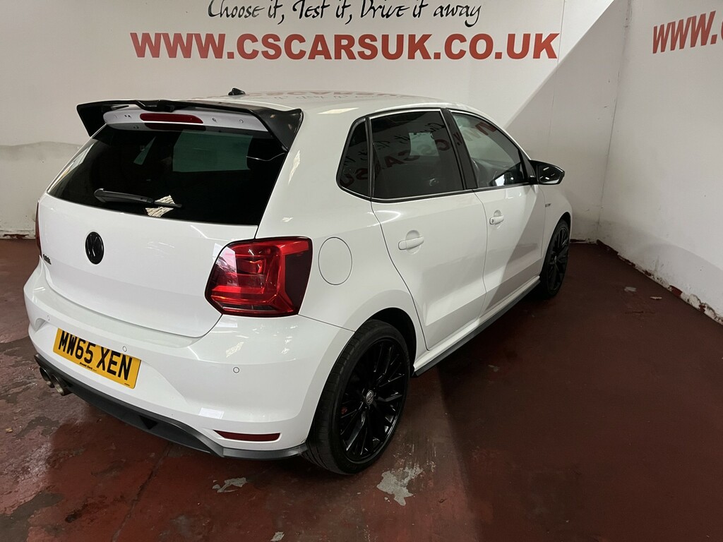 Volkswagen Polo 1.8 Tsi Bluemotion Tech Gti MW65XEN White #2