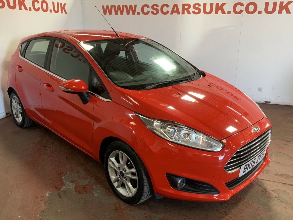 Ford Fiesta 1.0 T Ecoboost Zetec Red