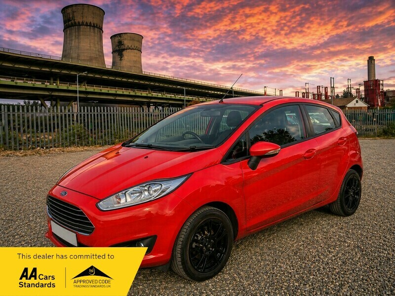 Ford Fiesta Zetec Red