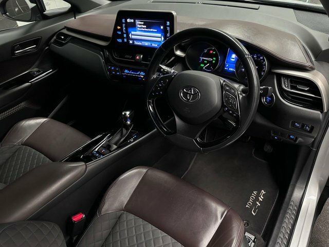 Toyota C-Hr C-hr Excel Hev Cvt WP18SWO Silver #4