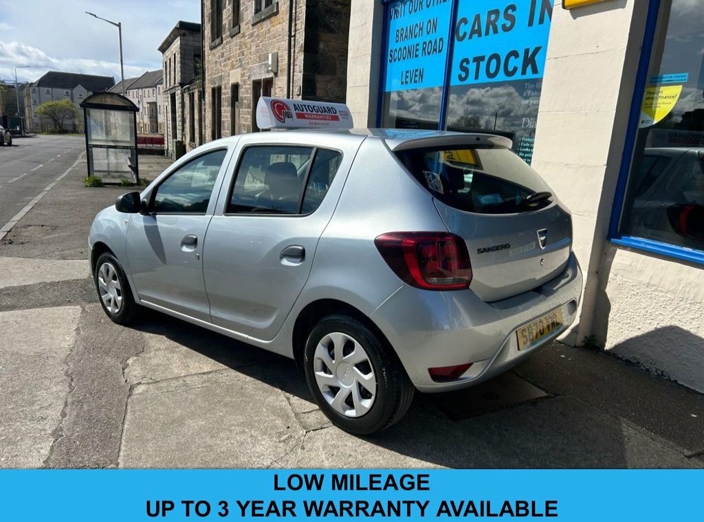 Dacia Sandero 1L Essential Grey