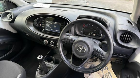 Toyota Aygo X Pure Manual LP72ZWJ White #5