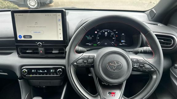 Toyota Yaris Gr Sport LL74FKU Black #6